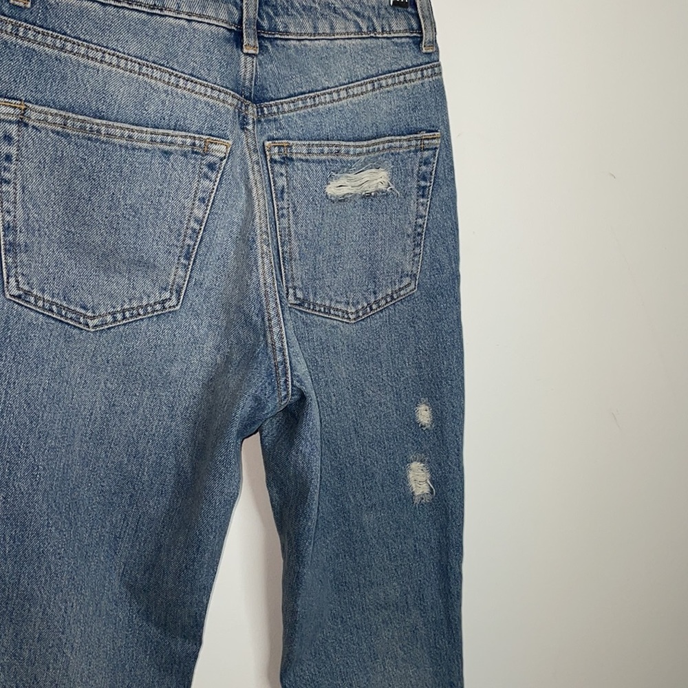 Topshop Ripped Mom Jeans - Picture 5 of 8